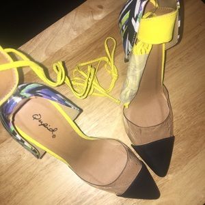 Women Qupid Rand-50  Pointy Ankle Wrap Pump